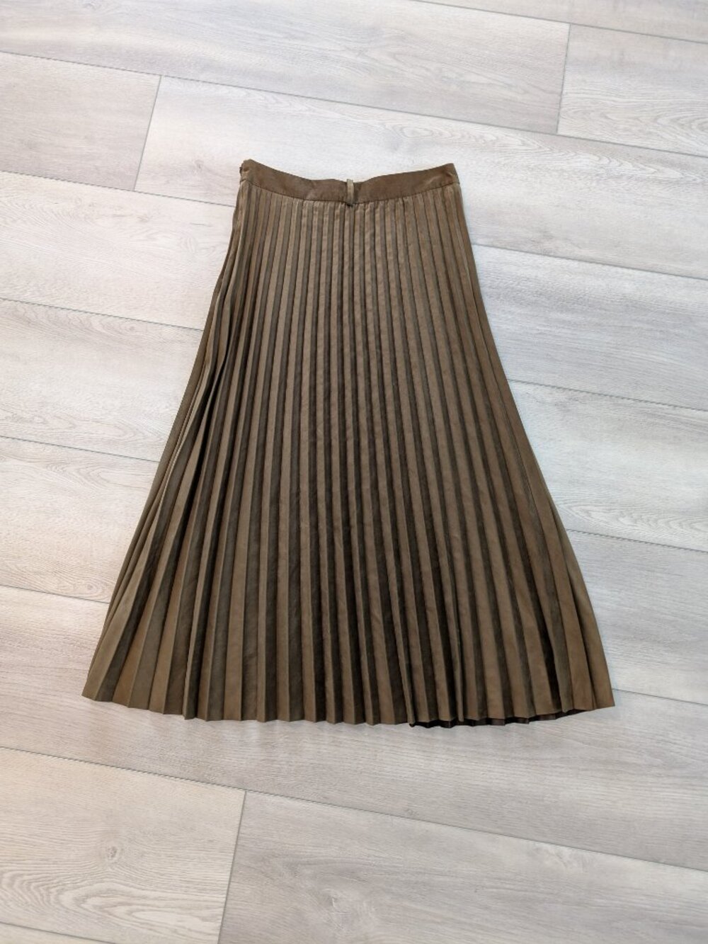ZARA Faux Suede Pleated Belted Maxi Skirt Dark Olive Size M - Picture 7 of 13